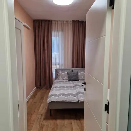Daire Modern 2br In Westpoint Close To Medical Uni