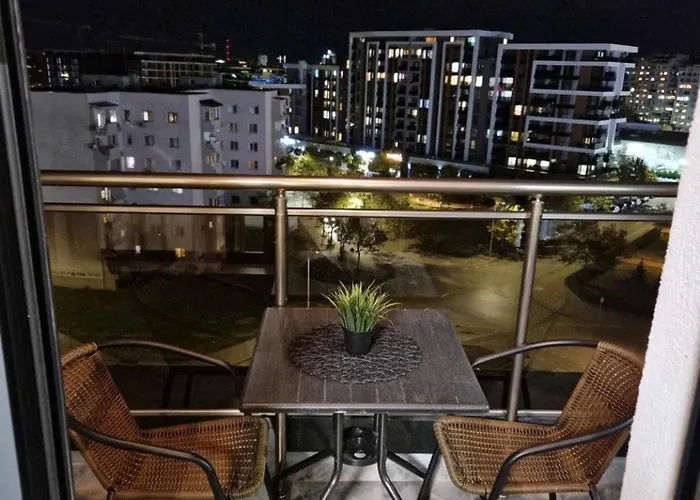 Modern 2br In Westpoint Close To Medical Uni Daire Filibe