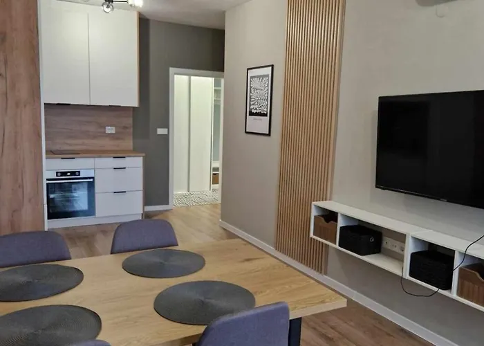 Modern 2br In Westpoint Close To Medical Uni *