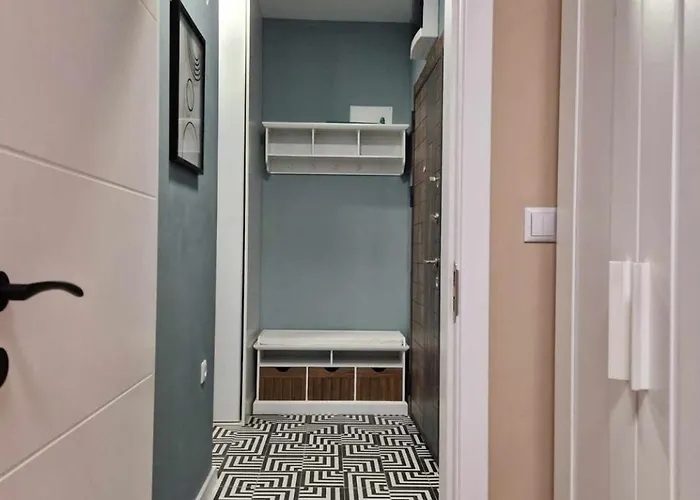 Modern 2br In Westpoint Close To Medical Uni Daire