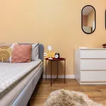 Apartment Modern 2br In Westpoint Close To Medical Uni