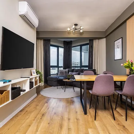 Modern 2br In Westpoint Close To Medical Uni