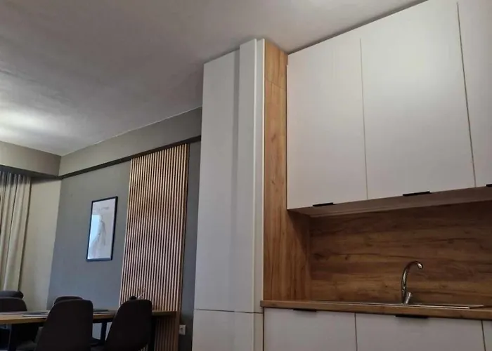 Апартамент Modern 2br In Westpoint Close To Medical Uni *